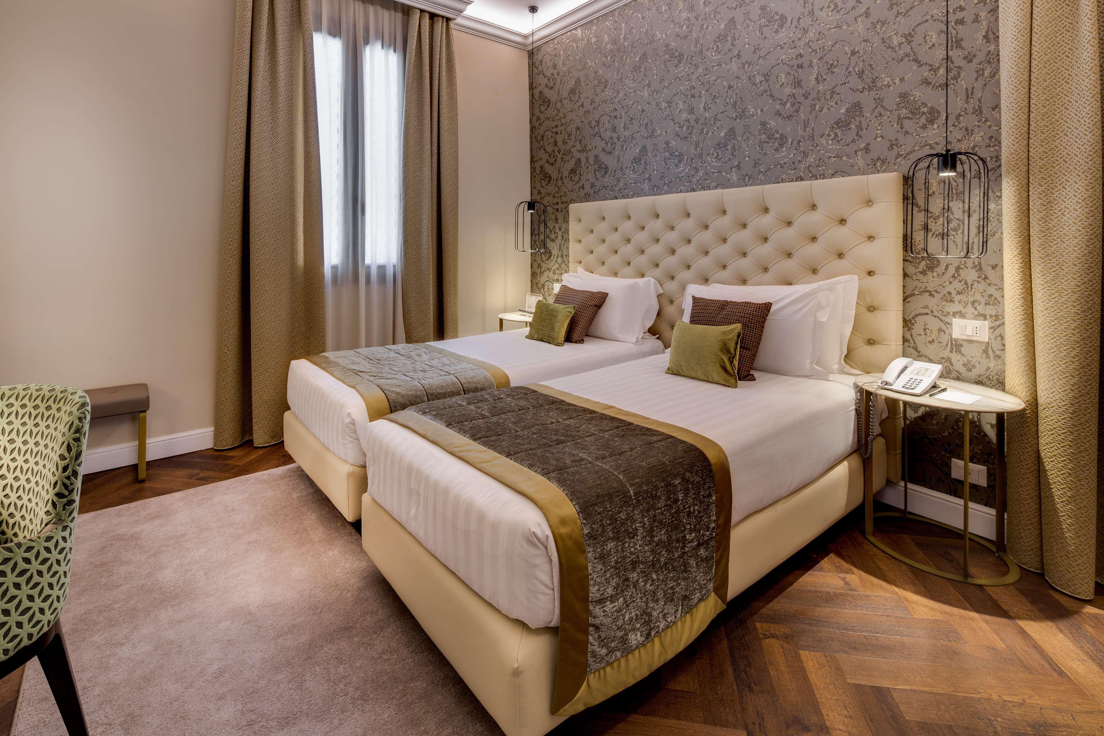 Bw Premier Collection Chc Continental Hotel Venecia